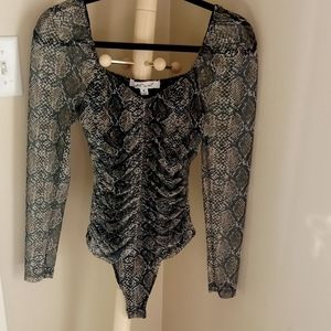 Snake Bodysuit Classy !